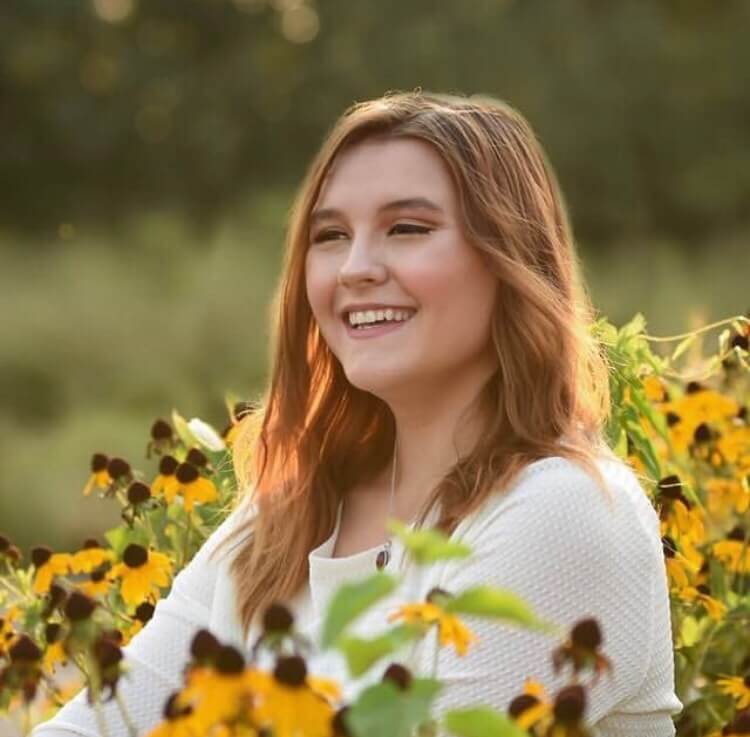 Samantha S.